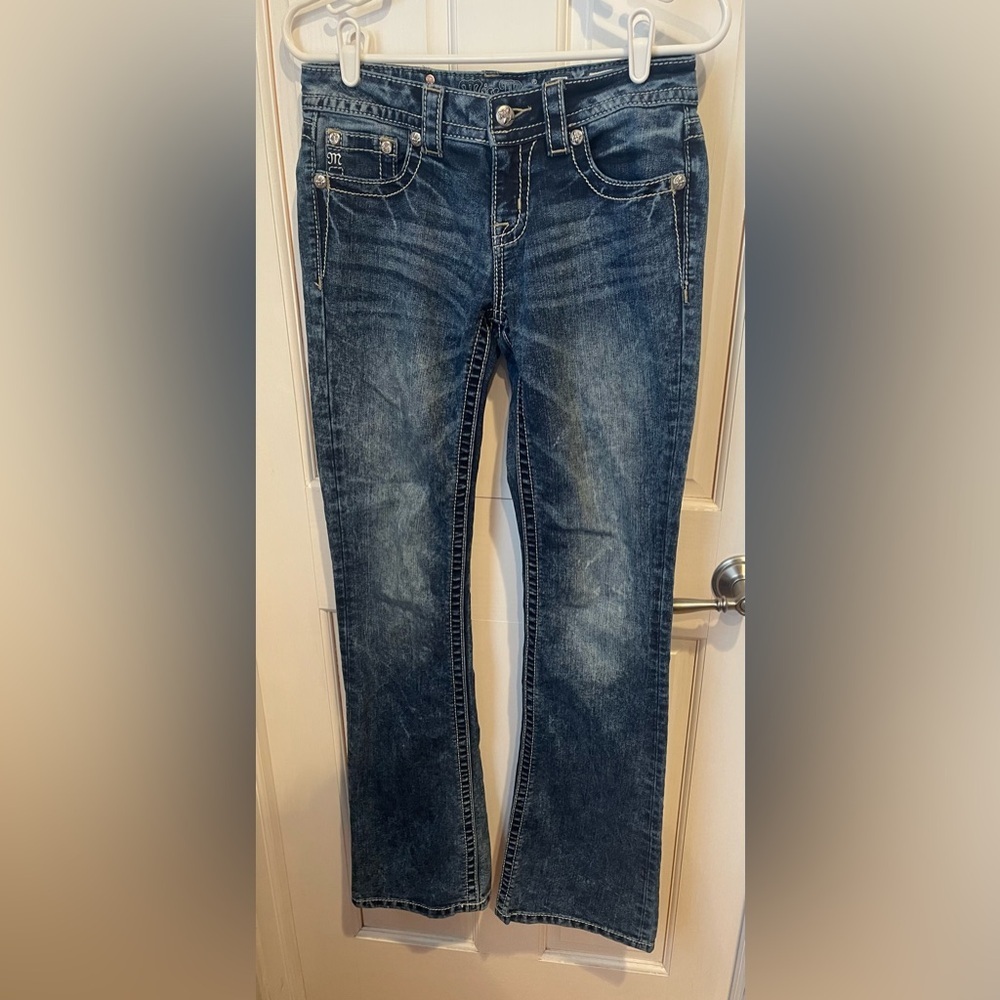 Miss Me Women's Relaxed Fit Boot Cut Blue Jeans 27
